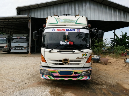 ขายหกล้อเม้กาเครื่อง175ปี49ยาว6.50เมตรรถสวยพร้อมใช้คับ