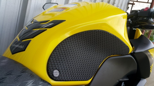 Z300 2015 วิ่งน้อย สวยกริ๊บพร้อมใช้ ท่อแท้ ไม่แพง