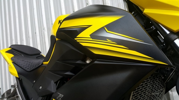 Z300 2015 วิ่งน้อย สวยกริ๊บพร้อมใช้ ท่อแท้ ไม่แพง