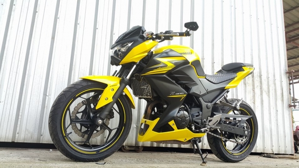 Z300 2015 วิ่งน้อย สวยกริ๊บพร้อมใช้ ท่อแท้ ไม่แพง