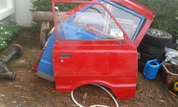 ขายประตูไดฮัทสุ s65 กับ s70 ครบๆ ไม่มีผุข้างละ1500