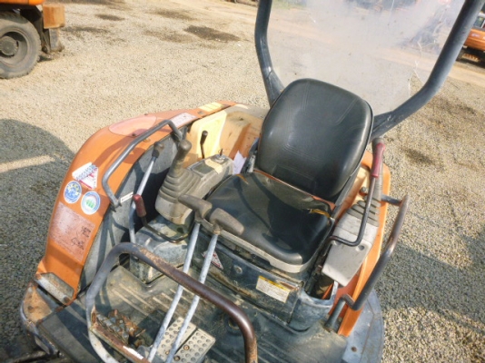 Hitachi ZX30U เก่าญี่ปุ่น เครื่องIsuzu