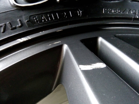 ล้อแม็กอีซูซุ เอ็กซีรี่ส์ ขอบ16 พร้อมยางโยโกฮาม่า 265/70R16 ปี13 สภาพสวยๆ