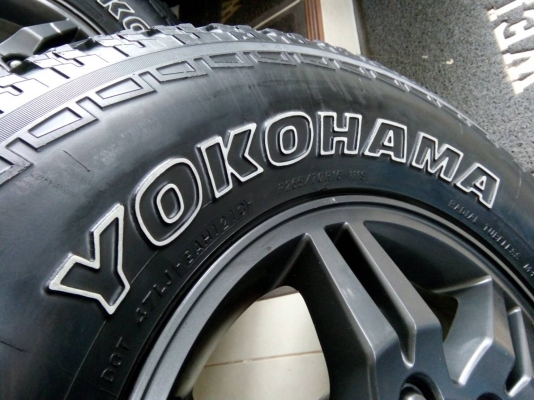 ล้อแม็กอีซูซุ เอ็กซีรี่ส์ ขอบ16 พร้อมยางโยโกฮาม่า 265/70R16 ปี13 สภาพสวยๆ