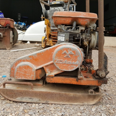 เครื่องตบดินเก่าญี่ปุ่น MIKASA MVC-70GA 5 PS