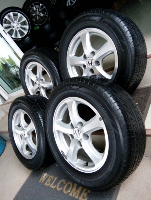ล้อแม็ก ซีวิค ขอบ15 5รู พร้อมยาง โยโกฮาม่า 195/65R15 ปี12