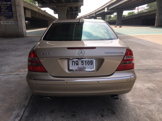 2005 BENZ E200 KOMPRESSOR ELEGANCE สีน้ำตาล LPG สวยขับดีประหยัดสุดๆ