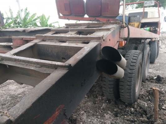 ขายกะบะท้ายสิล้อลาด ขึ้นแบคโค200ใด้สบาย โทร 0625979558