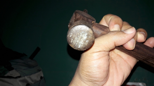 ขายค้อนเคาะงานนอกสวยด้ามไม้หายากสวยงาม ขายค้อนเคาะงานนอกสวยด้ามไม้หายากสวยงาม