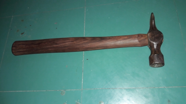 ขายค้อนเคาะงานนอกสวยด้ามไม้หายากสวยงาม