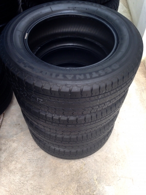 ขายยางFirestone 215 65 r16 ปี14 T.061-9030026