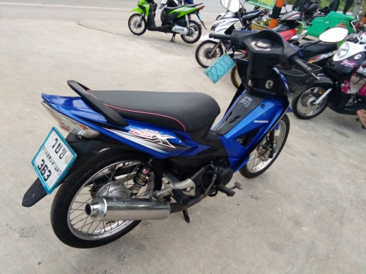 ขาย ฮอนด้า เวฟ 125 ปี51 รถอยู่พระประแดงครับ