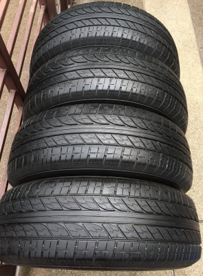 ยาง Hankook 265 70 16 ปลายปี13 ดอกเยอะ ใช้ยาว ราคาไม่แพง