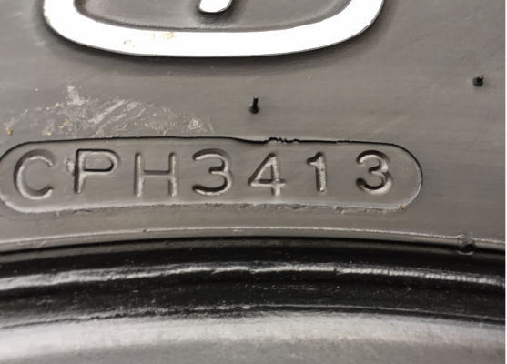 ยาง Hankook 265 70 16 ปลายปี13 ดอกเยอะ ใช้ยาว ราคาไม่แพง