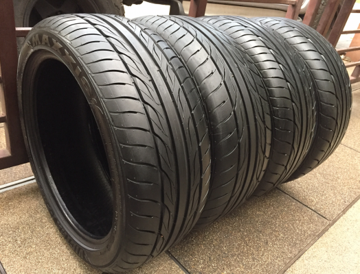 ยาง Maxxis 225 45 18 ปลายปี16 ดอกเต็ม ไม่มีปะ ราคาไม่แพง