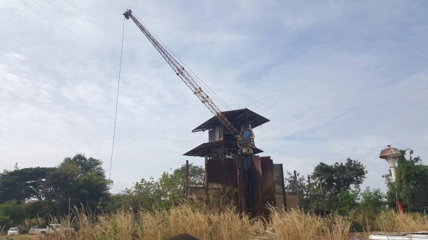 ขาย แพนท์แห้ง ครึ่งคิว มีเครนโกยหิน-ทราย ราคาต่อรองได้ ขาย แพนท์แห้ง ครึ่งคิว มีเครนโกยหิน-ทราย ราคาต่อรองได้