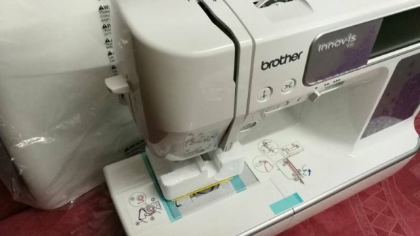 ขาย18000บ.ส่งฟรี083-2000058 LINE ID: line832923 (ราคาขายทั่วไปเกือบ40000) จักรเย็บและปักลายยี่ห้อBro ขาย18000บ.ส่งฟรี083-2000058 LINE ID: line832923 (ราคาขายทั่วไปเกือบ40000) จักรเย็บและปักลายยี่ห้อBro