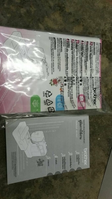ขาย18000บ.ส่งฟรี083-2000058 LINE ID: line832923 (ราคาขายทั่วไปเกือบ40000) จักรเย็บและปักลายยี่ห้อBro