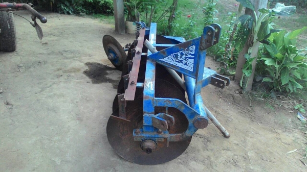 ผานพรวน6ใบ22นิ้วสภาพสวยพร้อมใช้คับ