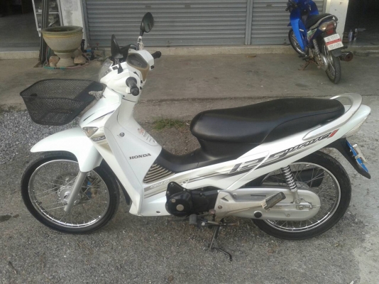 เวฟ125i ปี 55 (สตาร์ทมือ)