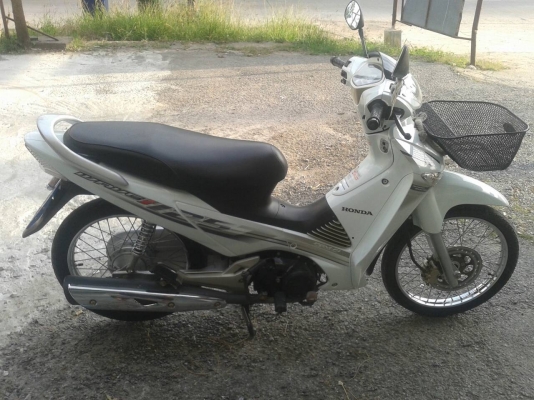 เวฟ125i ปี 55 (สตาร์ทมือ)