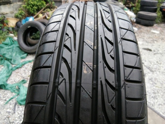 ขายยางใหม่ 195/65R15 DUNLOP LM704 ปี14 จำนวน 4 เส้น 3900