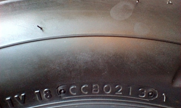 ถอดจากล้ออ่ะไหล่ บริสโตน 215/70/15ปี1213 เส้นสีครบ คู่2400 ยังไม่ลงพื้น0995357594-0879050181 #ดูของพระราม2 ส่งได้นะ