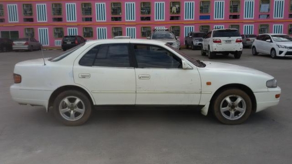 Toyota camry ปี 1997 เครื่อง 2.2 เกียร์ auto