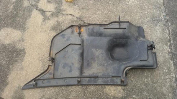 อะไหล่ camrry ท้ายหงส์ ปี 97 ฝาปิด