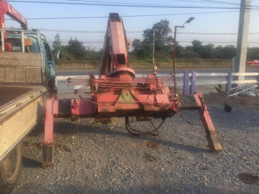 ขาย เครน 4ตัน ท้องวี 2ชัก3ปอก สภาพเดิมใช้งานได้ ขาย เครน 4ตัน ท้องวี 2ชัก3ปอก สภาพเดิมใช้งานได้