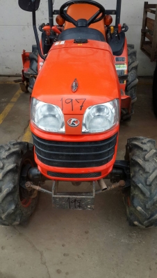 ขายรถไถคูโบต้ารุ่นB2420 พร้อมอุปกรณ์