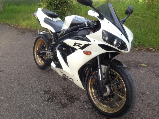 YAMAHA R1 2005 โอนขนส่ง