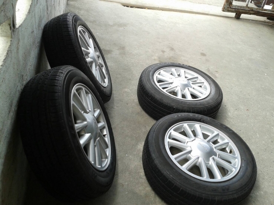 ล้ออีสุ ขอบ16นิ้ว6รู พร้อมยาง ชุดนี้ ราคา 5900 บาท