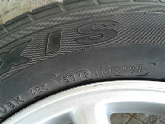 ล้ออีสุ ขอบ16นิ้ว6รู พร้อมยาง ชุดนี้ ราคา 5900 บาท