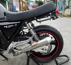 ขาย cb 400 ปี 1995ทะเบียนแท้ โอนขนส่ง  แต่งคาเฟ่