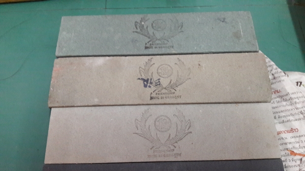 ขายหินลับมีดตรารวงข้าวงานเก่าเก็บเยอรมันขนาด2"&times;8"&times;1"MADE IN GERMANY.