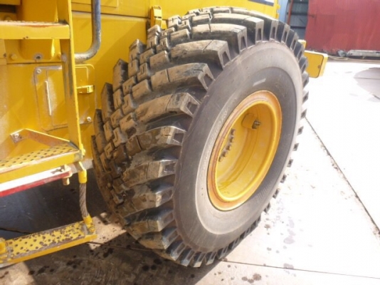 KOMATSU WA300-1 ซีเรียล 30,000 ญี่ปุ่นแท้ โทร.090-986-2521 อ๊อบ