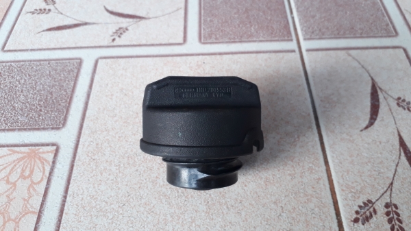 ฝาถังน้ำมัน ของรถ Volkswagen แท้ ฝาถังน้ำมัน ของรถ Volkswagen แท้