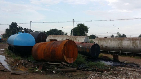 ร้านวินิตร ถังน้ำมันคุณภาพดี เหล็กหนา ทำสีใหม่ให้ สวยพร้อมใช้งาน มีหลายขนาดให้เลือกนะครับ โทรสอบถามได้เลย ร้านวินิตร ถังน้ำมันคุณภาพดี เหล็กหนา ทำสีใหม่ให้ สวยพร้อมใช้งาน มีหลายขนาดให้เลือกนะครับ โทรสอบถามได้เลย