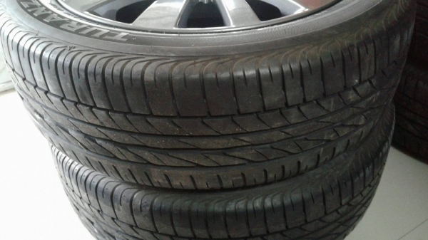 ขายล้อแม็ก Suzuki swift 16 4รู100 + ยาง Bridgestone  185/55r16 ปี 15
