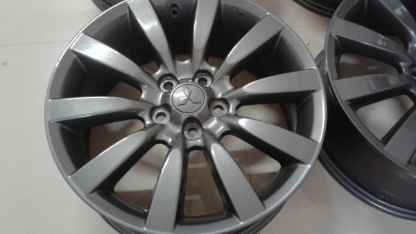 ล้อแม็ก Mitsubishi lancer EX 18 สีเทากัล