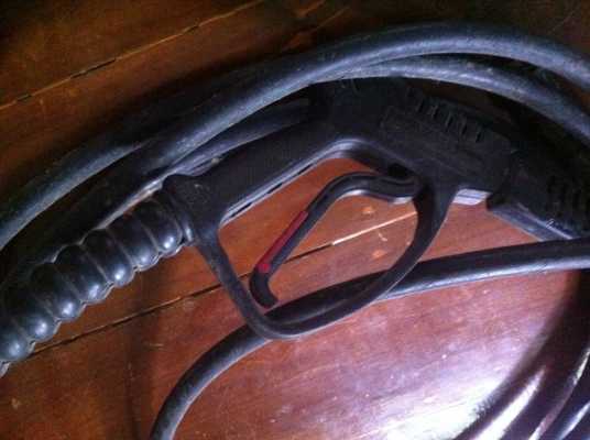 ขายเครื่องฉีดน้ำแรงดันสูง ขายเครื่องฉีดน้ำแรงดันสูง