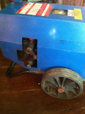 ขายเครื่องฉีดน้ำแรงดันสูง ขายเครื่องฉีดน้ำแรงดันสูง