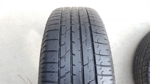 ขายยาง205/65/15 ปี 0415 BRIDGESTONE B390 4 เส้น ขายยาง205/65/15 ปี 0415 BRIDGESTONE B390 4 เส้น