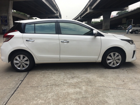 2014 TOYOTA YARIS 1.2G รถสวยจัด ท๊อปสุดในรุ่น มือเดียว ซื้อไปคุ้ม ใหม่สุดๆ