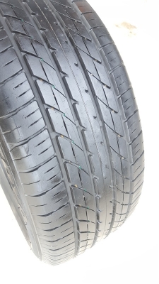 ขายยาง235/50/18 ปี 1312 TOYO 4 เส้น