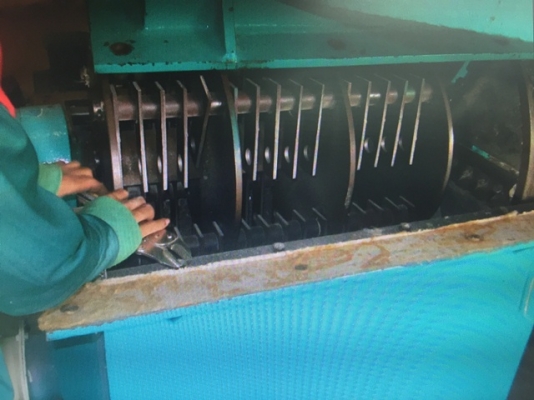 เครื่องทำขี้เลื่อย เครื่องสับ-บดไม้ Sawdust Machine เครื่องทำขี้เลื่อย เครื่องสับ-บดไม้ Sawdust Machine