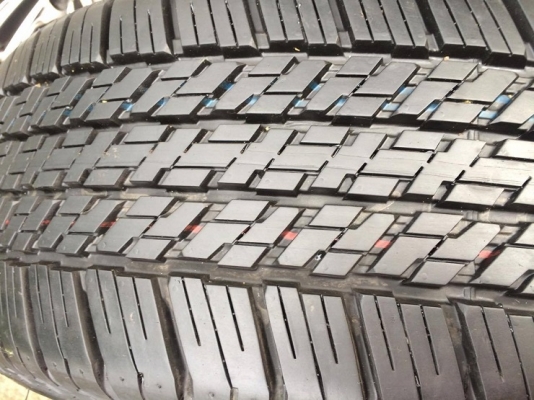 บริสโตน 265 60 18 ปี 16 ป้ายแดง บริสโตน 265 60 18 ปี 16 ป้ายแดง