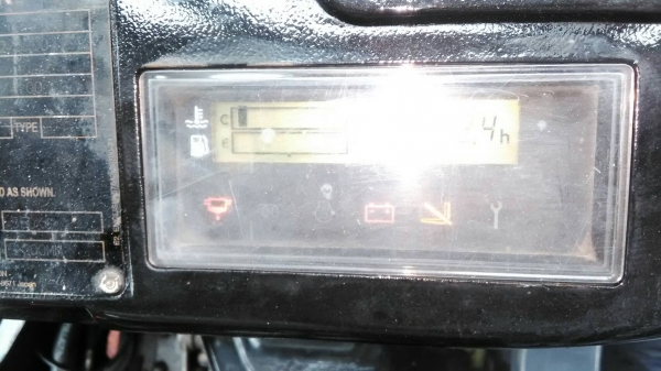 Toyota8fd25ขนาด2.5ตัน เสาสูง5เมตร เกียร์ออร์โต้ เครื่องยนต์ดีเซล1DZ2 ใช้งาน7xxxชม.