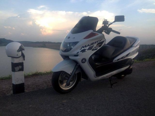 Yamaha Majesty 250